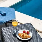 Vila Niko - Three Bedroom With Swimming Pool