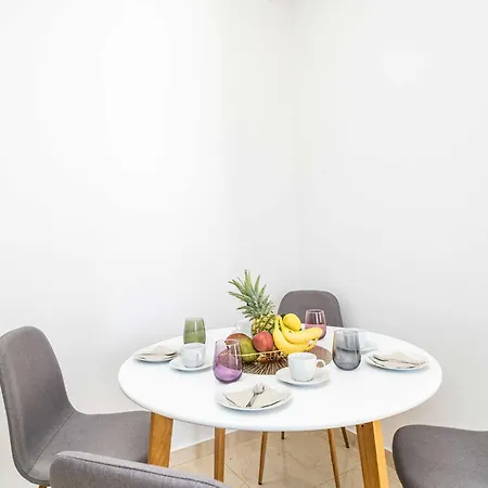 Niko - Three Bedroom With Swimming Pool Vila