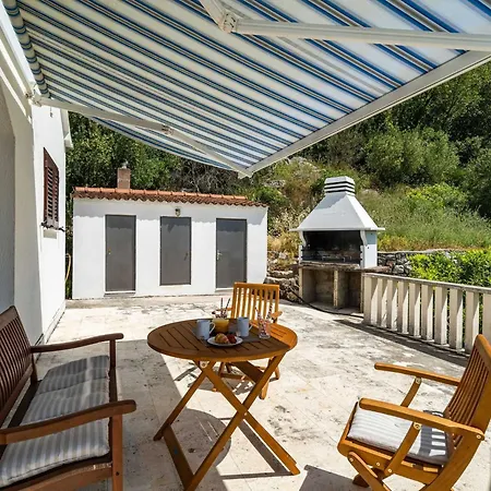 Niko - Three Bedroom With Swimming Pool Gruda