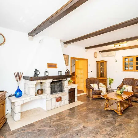 Niko - Three Bedroom With Swimming Pool * Gruda